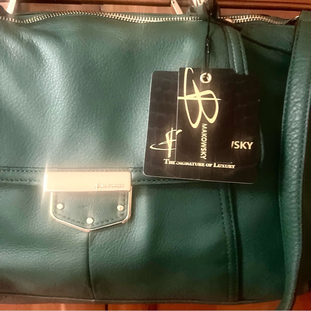 B Makowsky Spacious Genuine Leather Shoulder & Satchel & Crossbody Bag - Picture 8 of 12
